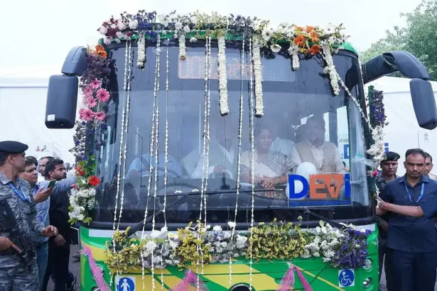 Delhi's new electric DEVi buses with women drivers and modern features.